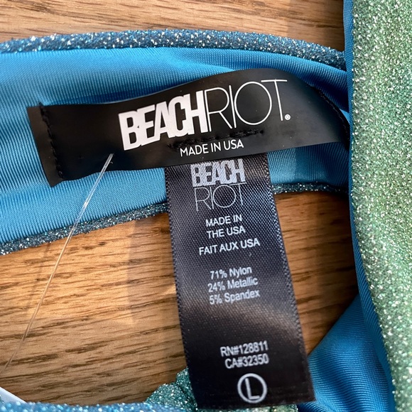 ⭐️SALE NWT Beach Riot Bikini - Picture 8 of 16